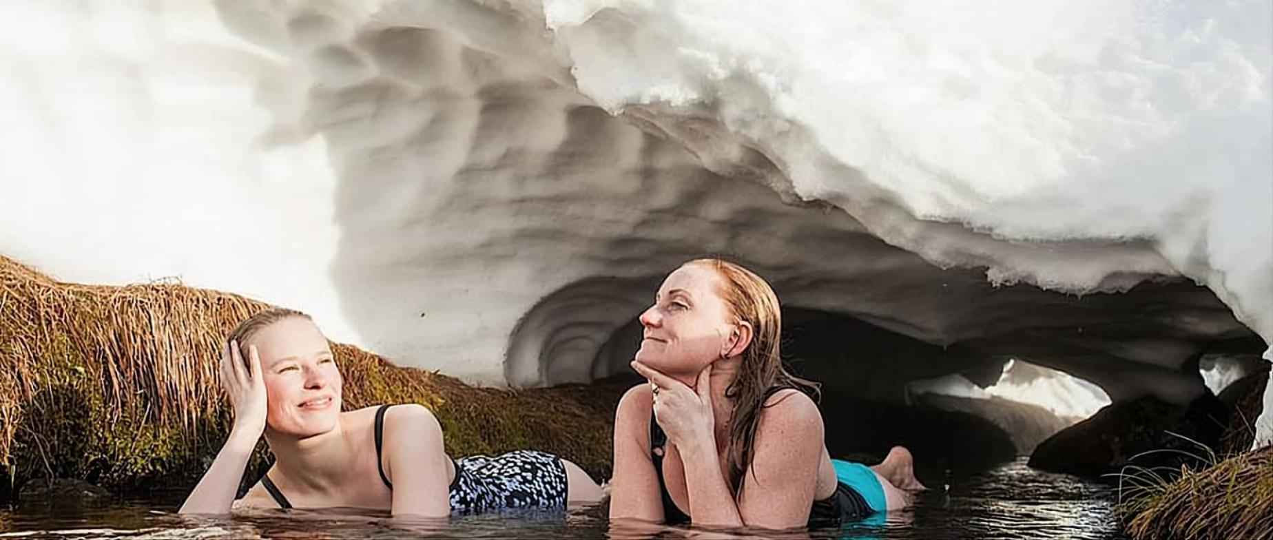 Hotel Laugarholl With Natural Hot Spring 홀마빅 외부 사진